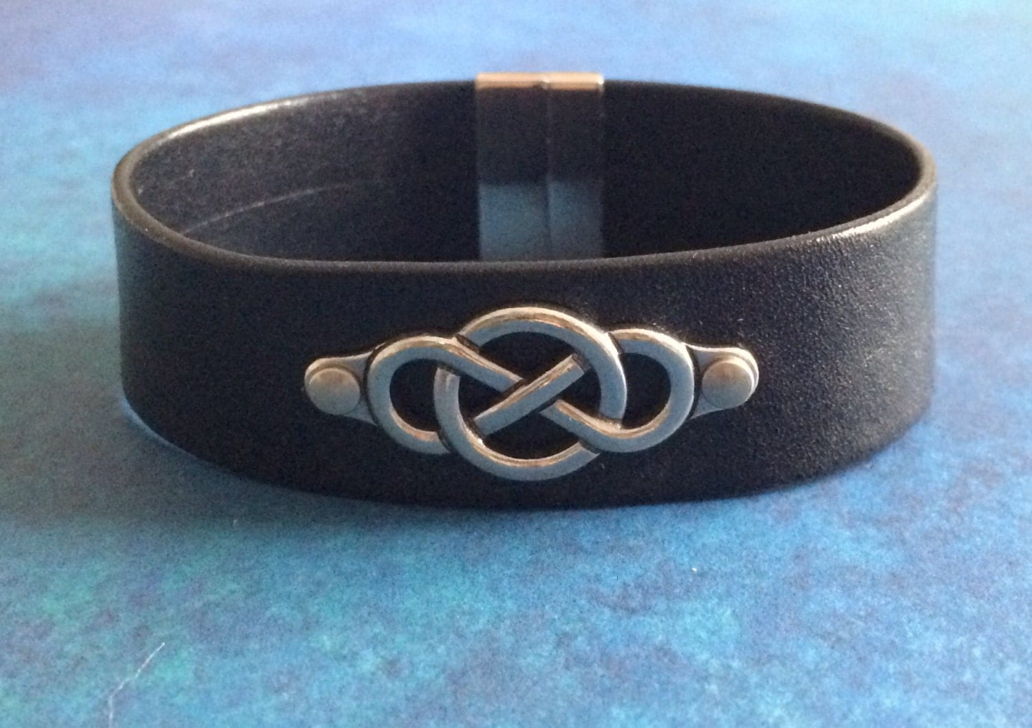 Leather Cuff Bracelet Celtic Knot