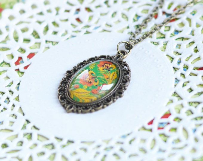 Sweet Price // Russian Motifs // Pendant metal brass with the image under glass // 2016 Best Trends // Gifts For Her // Retro Style //