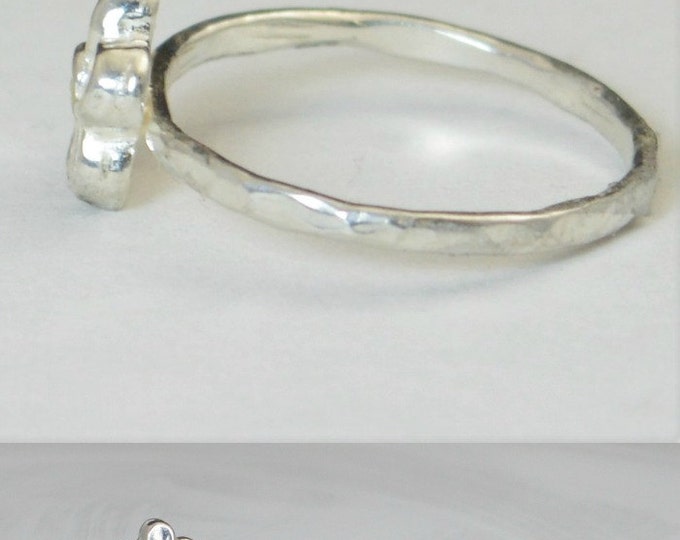 Small Flower Garnet Ring, Silver Garnet Ring, Garnet Ring, Forget Me Not, Flower Jewelry, Sterling Silver Flower Ring, Floral Ring, Garnet