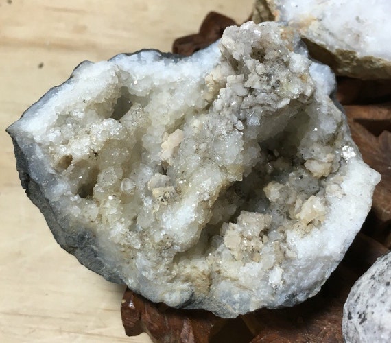 Tennessee Quartz Geodes Mixed Natural Geodes Botryoidal