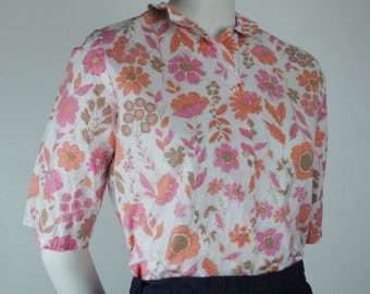 Vintage 60s Floral Button Down Shirt - 1950s 1960s Women's Spring / Summer Top