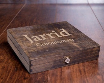 Rustic Cigar Box, Groomsmen Cigar Box, Best Man Gift, Men's Man Gift Box, Wood Engraved Name, Unique Rustic Bridal Favor