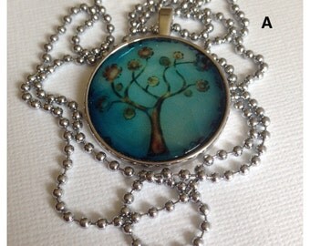 Glow In The Dark Tree Of Life Pendant Necklace. Glow Jewelery, Glow In The Dark Jewellery, Luminous Jewelry, Tree Of Life Jewellery, Trees