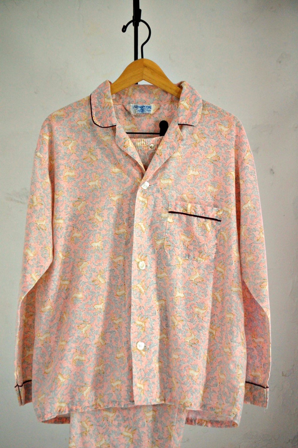 Vintage Pajama Set 1950s Novelty Pajamas 2 by TIMBREandTONE