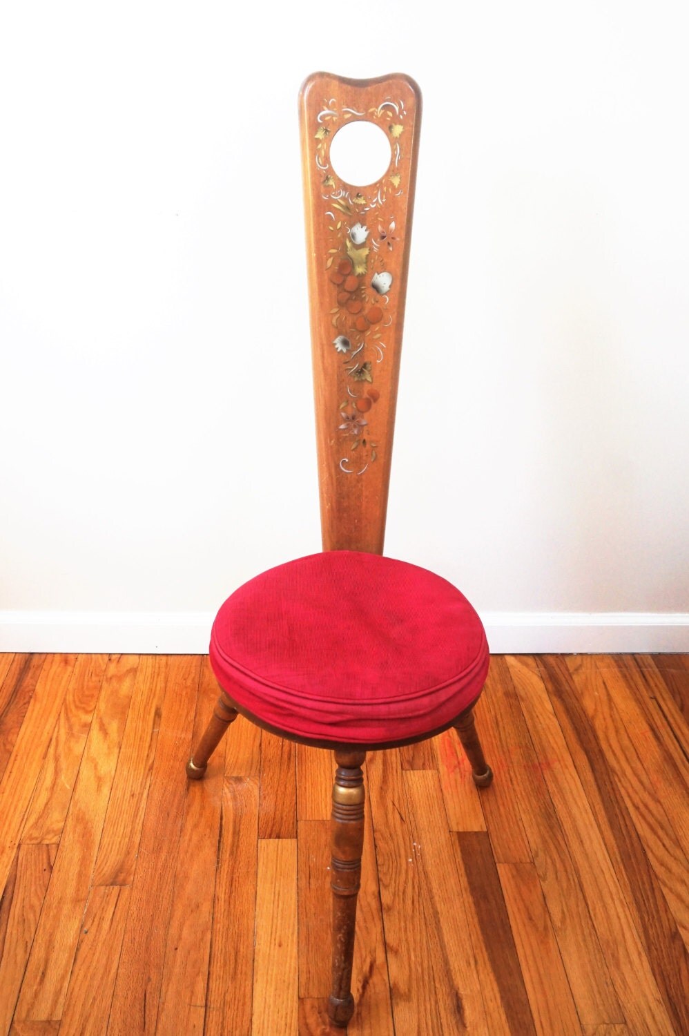 Vintage wood 3 legged dressing chair stool from Connecticut