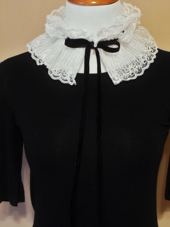 Lace Neck Collar Detachable Victorian Inspired White Lace