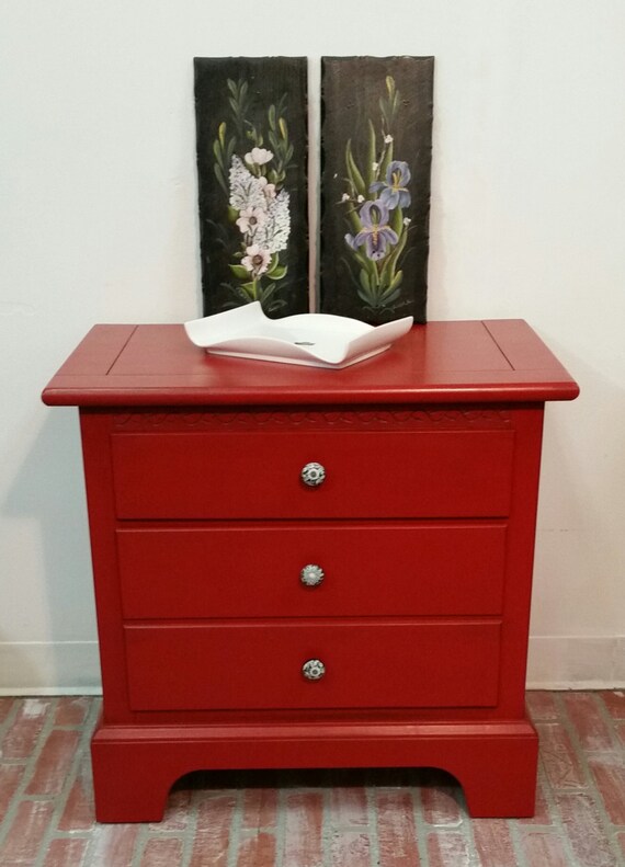 Dixie Belle Chalk Paint Barn Red 8 oz.