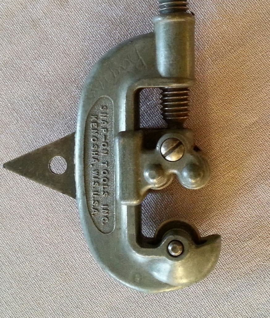 Vintage Snap On Tube Cutter Pipe Cutter SnapOn No. TL27 1/8