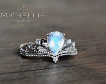 Vintage Pear Moonstone Engagement Ring Set, Bridal Set with Band, 14K 18K Gold Rainbow Moonstone Ring, Art Deco Unique Pear Engagement Ring