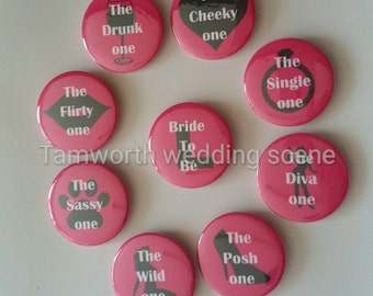Pack of 9 personalised hen party badges