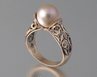 The ENCHANTED PEARL 14K rose gold ring pink pearl