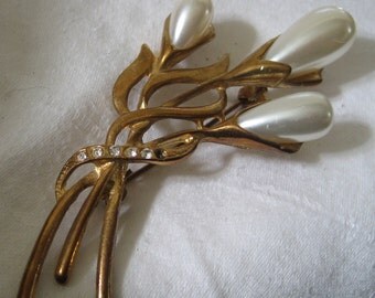 Vintage Rhinestone & Faux Pearl Metal Flower Costume Jewelry Brooch