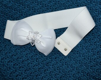 Bow cinch belt ,Wide elastic stretch corset belt, cinch belt with big bow, White belt, White cinch belt , 24 inch to 30 inch