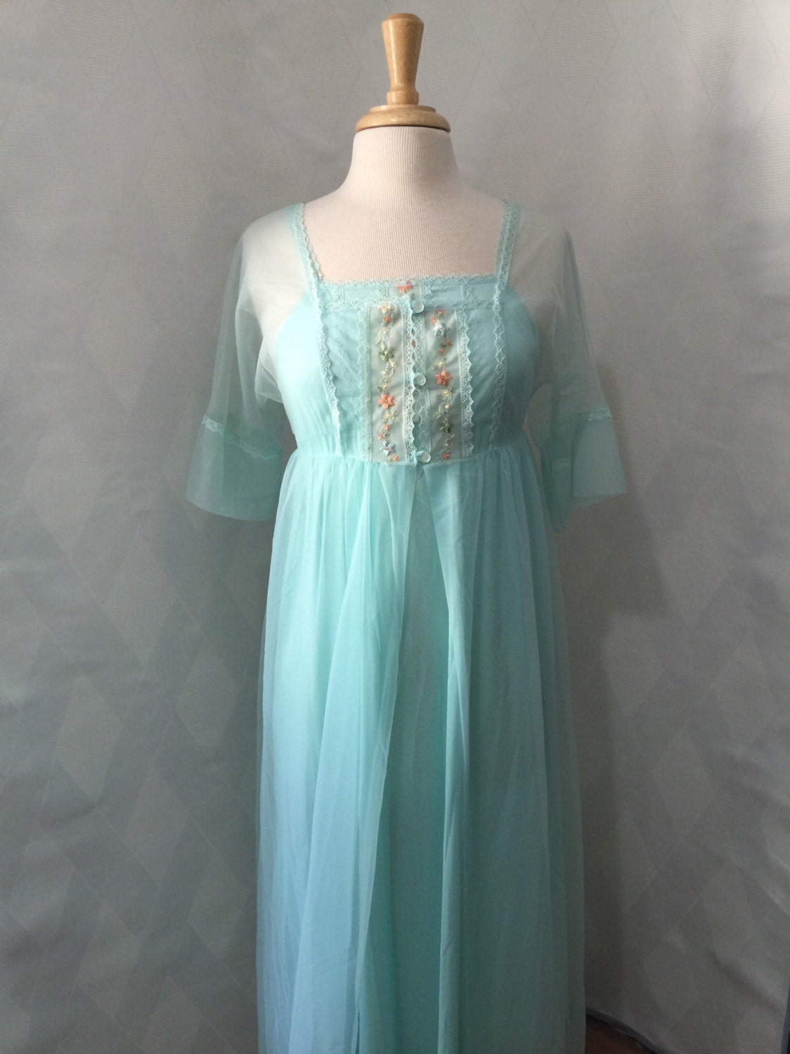Vintage 1970s JC Penny Sheer Robe and Nightgown Set Pale Aqua
