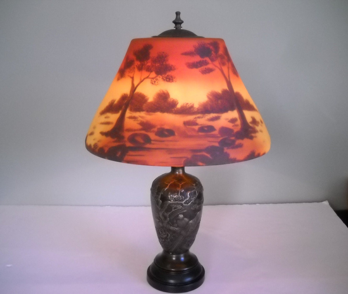 Reverse Painted Outdoor Scenery Lamp