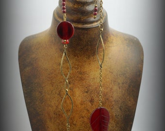 Long necklace - necklace beads mashan jade Red Brown, leaves and Horn discs, glass and primers bronze