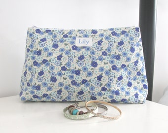 Personalised Wash Bag, make-up bag, zip purse, Personalized cosmetic bag. Monogrammed lined zip bag, zip pouch,toiletry bag, make up bag