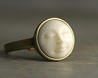Moon Face Ring. Hand casted full moon in brass gold setting. Eco friendly white resin. Vegan. Adjustable ring for her.