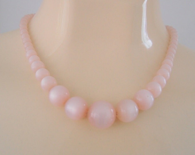 Mid Century Moonglow Pink Lucite Bead Choker Necklace / Jewelry / Jewellery