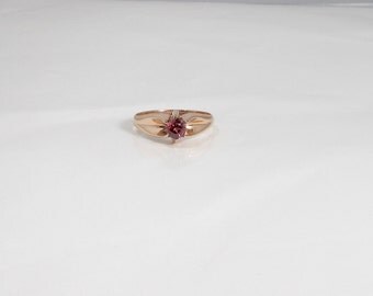 Pinkish-Yellowish Rhodolite Garnet Ring; Rhodolite Garnet Ring; Garnet Ring; Vintage Garnet Ring; Antique Garnet Ring; Belcher Style Ring