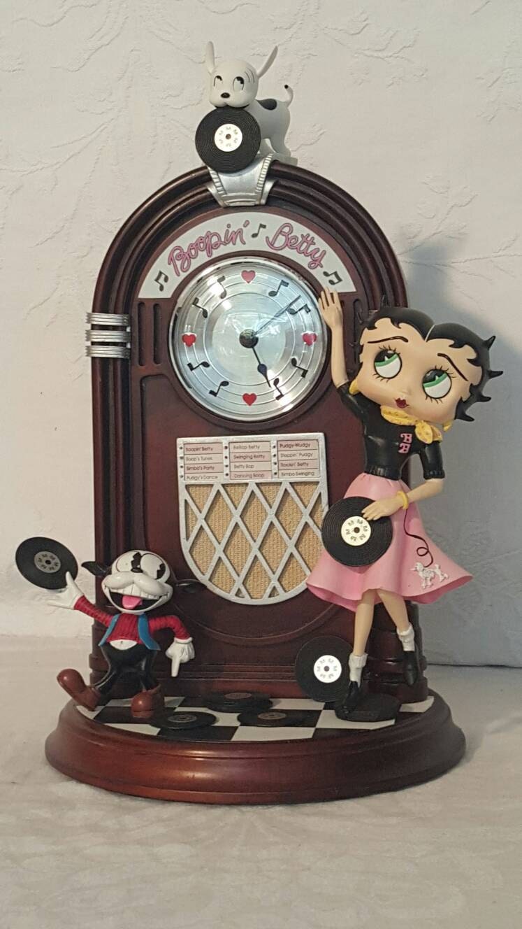 betty boop clock vintage