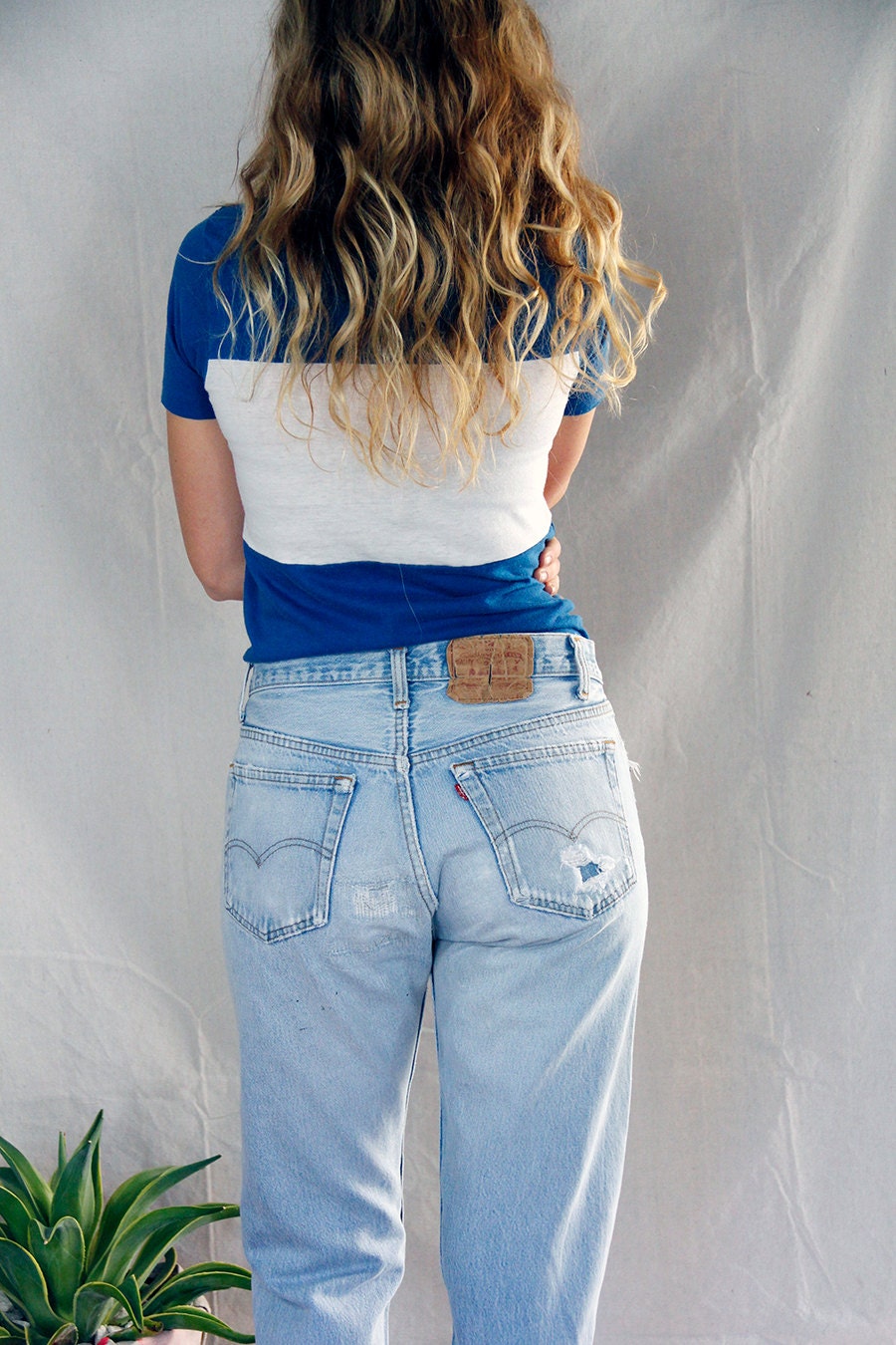 distressed levis