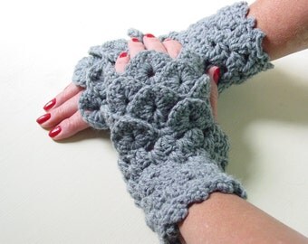 Game of Thrones, dragon gloves, dragon scales, Fingerless gloves, crochet gloves,wristlets