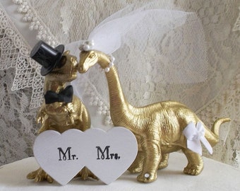 Dinosaur Wedding Cake Topper, Gold Dinosaur, Animal Cake Topper, Rustic Wedding Cake Topper, Country Wedding, Dinosaur Theme Wedding, Mr&Mrs