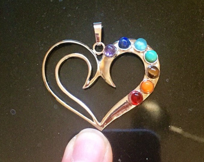 Chakra Pendant Heart Shape- All the crystals for your chakras in 1 Pendant! Healing Crystals Crystal Pendant \ Healing Stones \ Chakra