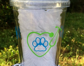 Personalized Vet Tech Tumbler - Paw Print Tumbler - Vet Tech Gift - Vet Assistant Tumbler - Personalized Tumbler