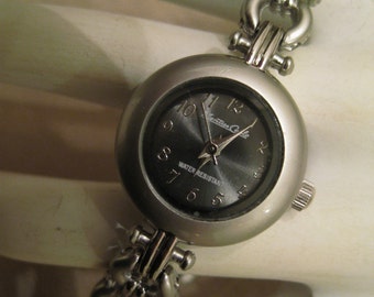 NWOT Montres Carlos Women's Quartz Watch Silver Tone Links Watch Band Choose Blue Or Gray Metallic Watch Face