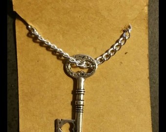 Simple Reminders Key to the Kingdom Necklace