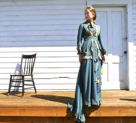 1870s Teal Blue Victorian Trained Gown Size XS US 0
