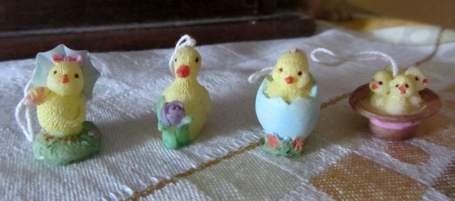 Vintage Miniature Resin Easter Chick Ornaments for