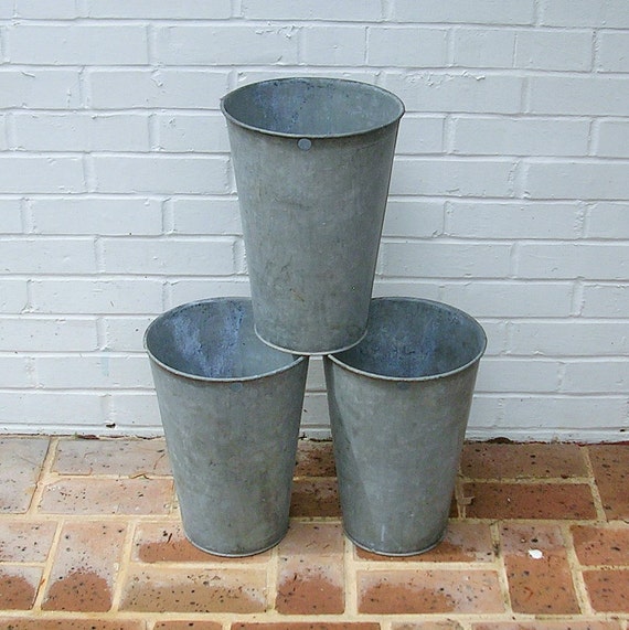 Antique Vintage Galvanized Sap Bucket Vintage Sap Bucket Wall