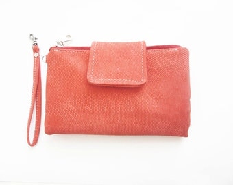 SALE women iPhone 6s plus Wallet, coral pink leather wristlet, ladies wallet, iphone 6 plus clutch, travel wallet, peach echo leather bag