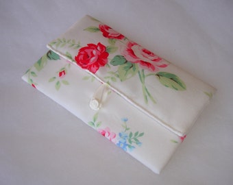 Pochette mouchoirs en tissu coton fleuri