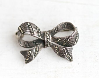 Dark Silver Bow Lapel Pin - Sterling Silver Brooch with Marcasite - Art deco Jewelry
