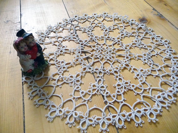 Handcrafted Ivory Tatting Doily - Home decor - Housewarming - tatting shuttle - wedding decor