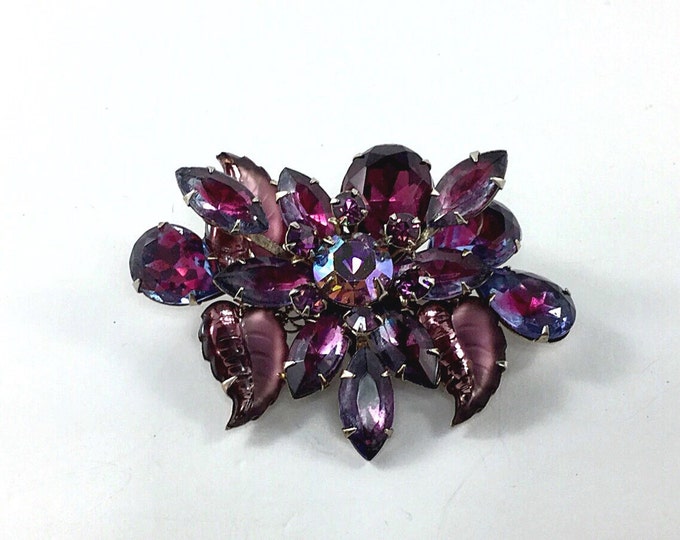 WOW Vintage Plum Purple Rhinestone Brooch. High End Designer Jewelry. Sparkly brooch. Aqua blue aurora borealis rhinestones jewelry.