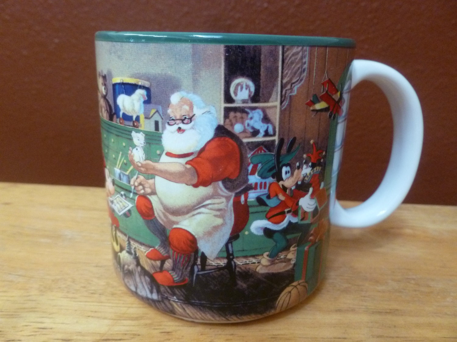 Disney mug Christmas 1993 Santa Mickey Minnie Goofy