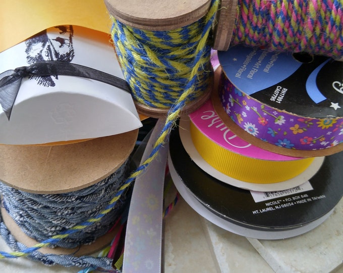 Wrap and ship accessories, padded envelopes, bubble envelopes, gift tags, twine, gift wrap, mailing envelope, ribbon, twine, gift warp rope