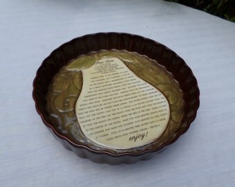 Grassland Roads Ceramic Pear Baking Dish-Cook/Bake/Kitchen/Recipe-Fluted/Tarte/Torte Pan