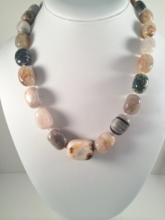 Chunky Agate Beaded Necklace Gemstone necklace Statement