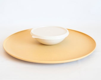 Vintage Tupperware Dip N Serve Tray, 1970s Chip and Dip Veggie Tray Serving Platter Set with Center Bowl and Lid, RV or Camping Summer BBQ