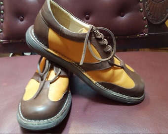 Men's Size 44 Two Tone Leather Oxfords