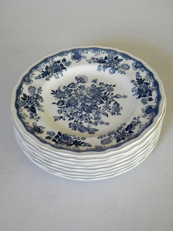 Kensington Balmoral 1801 Blue White Ironstone Dinner Plates