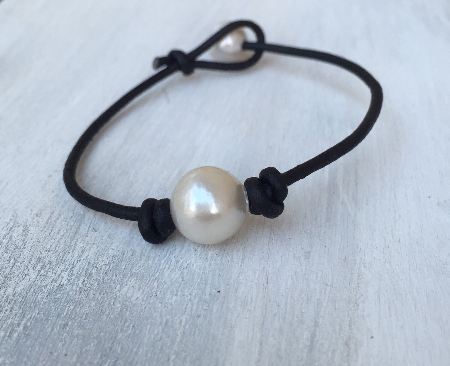 Leather pearl bracelet pearls on leather pearl bracelet