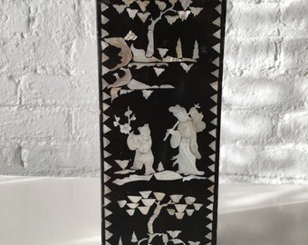 Vintage Asian shell inlay box