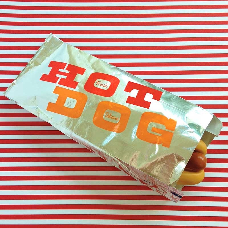 Foil Hot Dog Bags 25 Retro Insulated Bag 3.5 x 1.5 x 8.5
